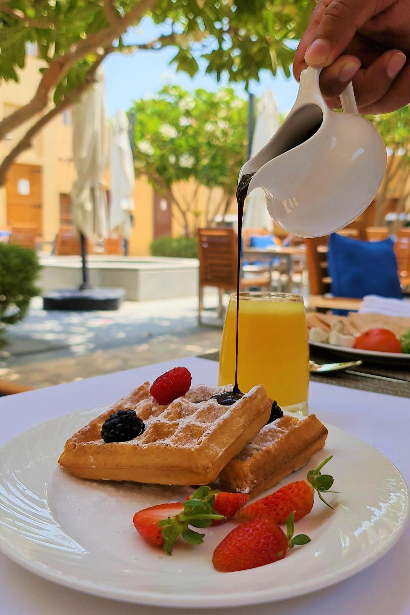 Souq Al Wakra Hotel Qatar By Tivoli Al Wakrah Dış mekan fotoğraf French toast with maple syrup