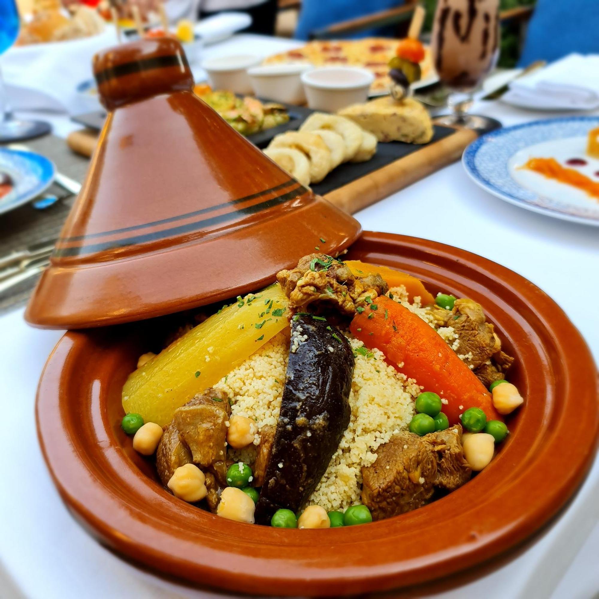 Souq Al Wakra Hotel Qatar By Tivoli Al Wakrah Dış mekan fotoğraf Couscous with vegetables